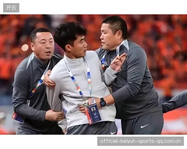 国足换血风暴：新老门将抢位引发内部竞争